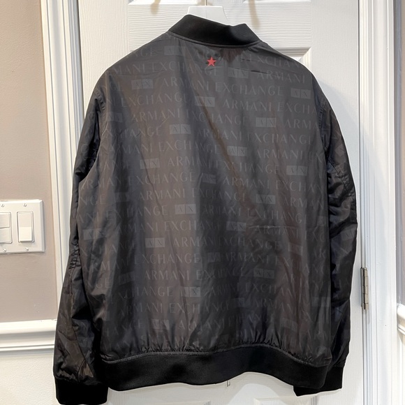 NWT ARMANI EXCHANGE LIGHT JACKET. - Picture 3 of 5